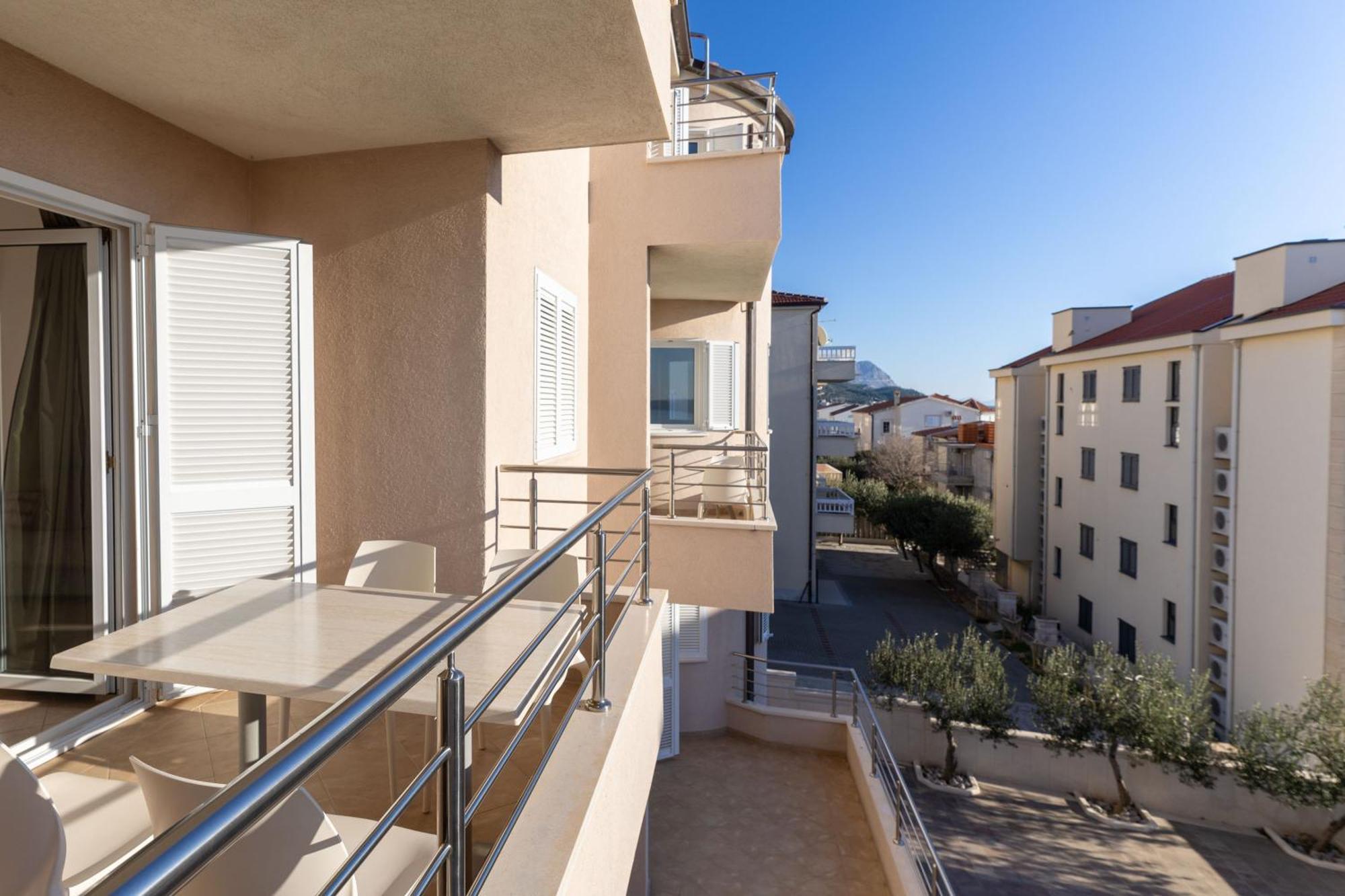Apartment Domo Makarska Exterior foto